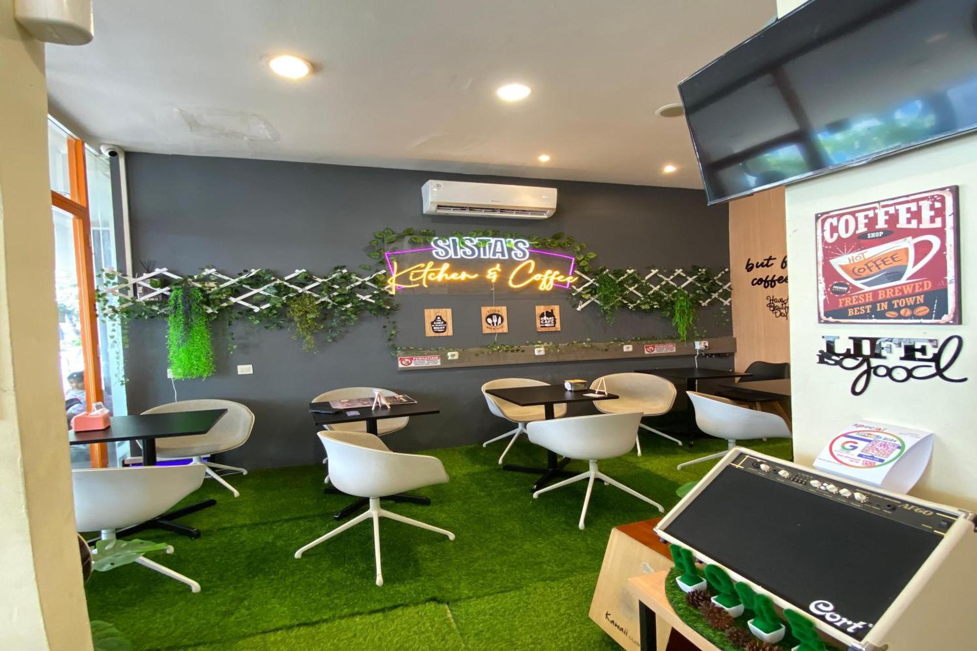 Hariss Inn Bandara Tangerang Exterior photo